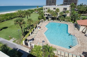 Apartment, 1Â King-Bett und Schlafsofa (Land's End 1-402 Bay Front - Premier) | Pool | Beheizter Pool