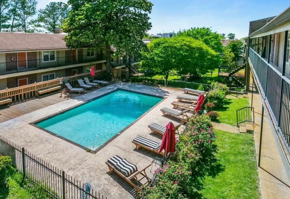 Alberca al aire libre 