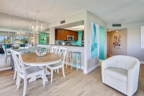 LÀgenhet - flera sÀngar (Land's End 3-301 Bay Front - Premier) | Interiör