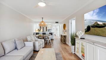 Condo, 1 King Bed (Land's End 4-204 Bay Front - Premier) | Living area | TV