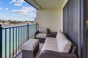 Condo, Multiple Beds (Land's End 4-405 Bay Front - Premier) | Property grounds - Land's End 4-405 Bay Front - Premier (Treasure Island)