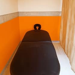 Sauna, hot tub, steam room, aromatherapy, body scrubs, facials