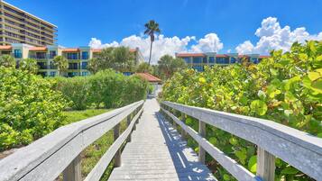 Condo, 1 King Bed with Sofa bed (Land's End 5-201 Gulf-Bay Front - Pre) | Property grounds