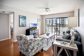 Condo, 1 King Bed with Sofa bed (Land's End 5-303 Gulf-Bay Front) | Living area | TV - Land's End 5-303 Gulf-bay Front (Treasure Island)