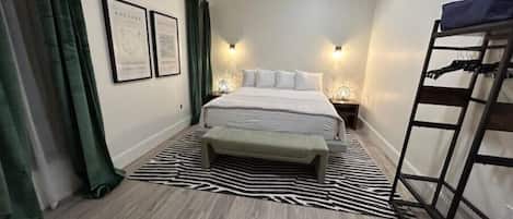 2 bedrooms, desk, iron/ironing board, free WiFi