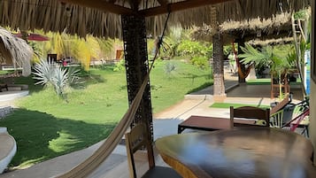 Standard Cabin | Outdoor dining