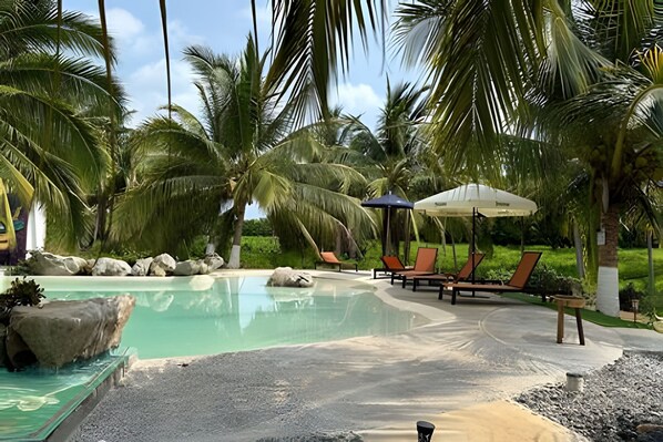 Chalet | Pool | Outdoor pool