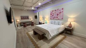 1 bedroom, desk, iron/ironing board, free WiFi