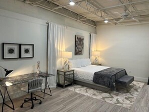 1 chambre, bureau, fer et planche Ă repasser, Wi-Fi gratuit