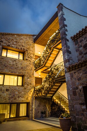 Exterior - Las Horneras (Cobeta)