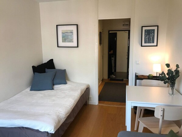 1 sovrum, strykjärn/strykbräda, wi-fi och sängkläder