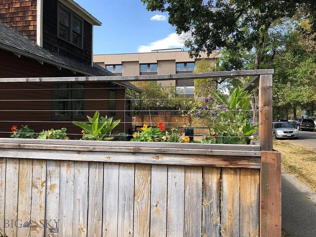 Grand Avenue Home, 2 Blocks from the Heart of Downtown Bozeman!\n\n