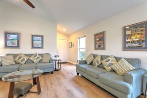 Smart TV, DVD player, books