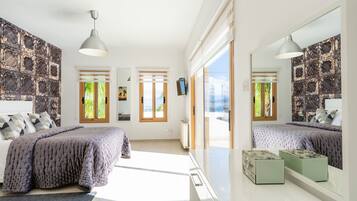 2 bedrooms, iron/ironing board, WiFi (free)