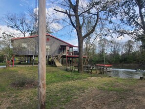 Exterior - Riverside Retreat Cabin on the banks of Little River. (Horatio)