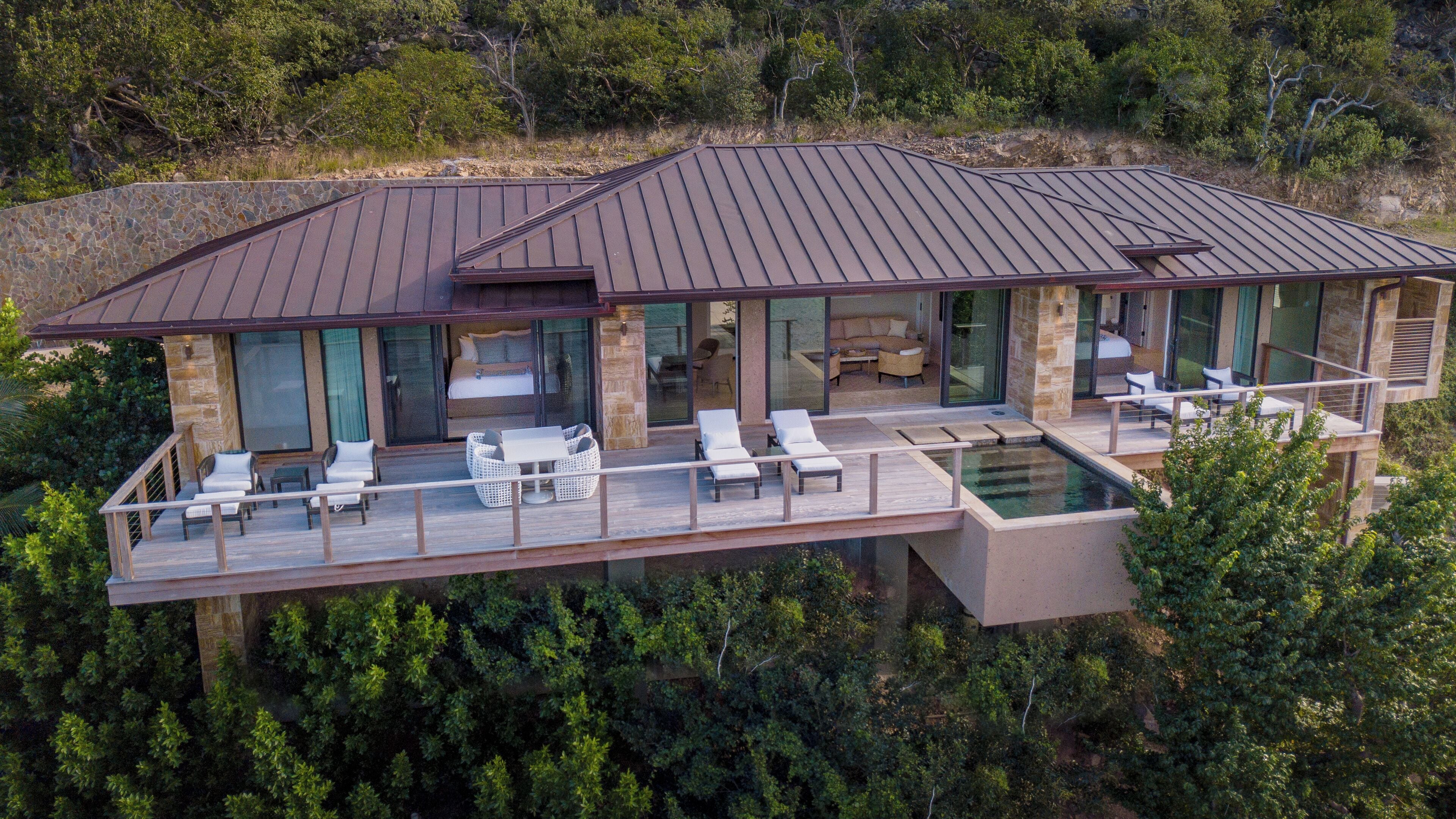 Room (Sea Sabella) | Premium bedding, in-room safe, blackout drapes, iron/ironing board