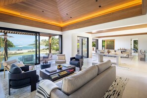 Living area - Oil Nut Bay (Virgin Gorda)