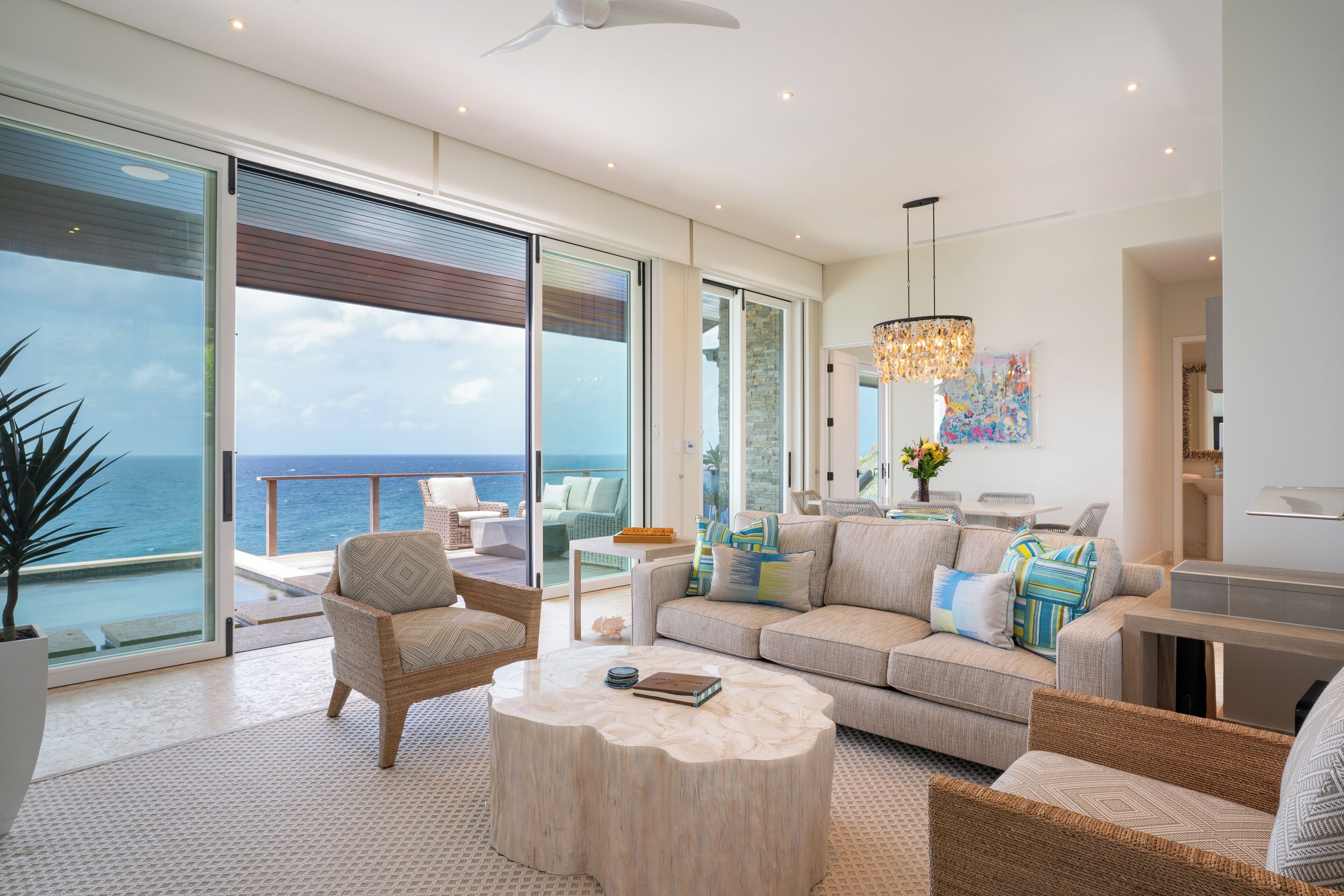 Room (Whale Point) | Premium bedding, in-room safe, blackout drapes, iron/ironing board