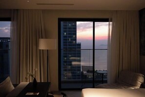 Cribs/infant beds - December Hotel (Nha Trang)