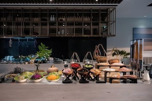 用餐