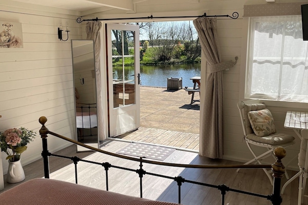 Nhà gỗ, có phòng tắm riêng, quang cảnh hồ | Truy cập Internet không dây miễn phí