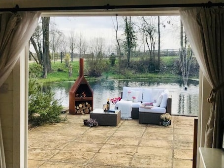 Chalet, Ensuite, Lake View | 1 bedroom, free WiFi