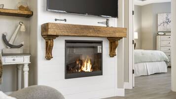 2 habitaciones, escritorio, tabla de planchar con plancha y wifi gratis