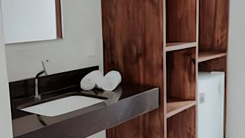 Buồng tắm vòi sen, vòi sen phun mưa, khăn tắm