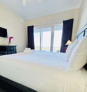 2 bedrooms, iron/ironing board, travel cot, free WiFi