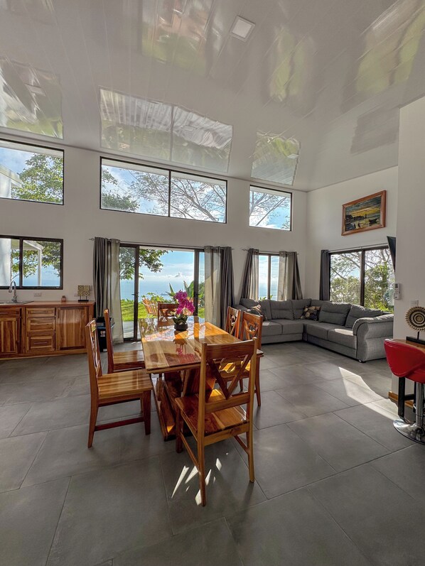 Interior - 2bdr Condo 6 |RANA | Amazing sea view | Shared Infinity Pool (Uvita)