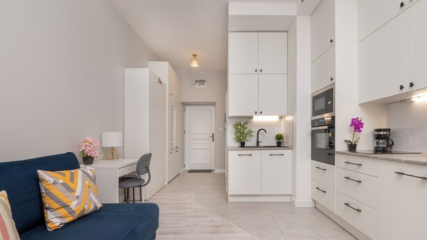 Living room - Charming Studio in Łódź by Renters (Lodz)