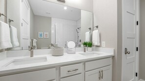Shower, hair dryer, towels - NEW Lux Waterfront Condo! Pool, HotTub & Views! 2B (Lake Ozark)