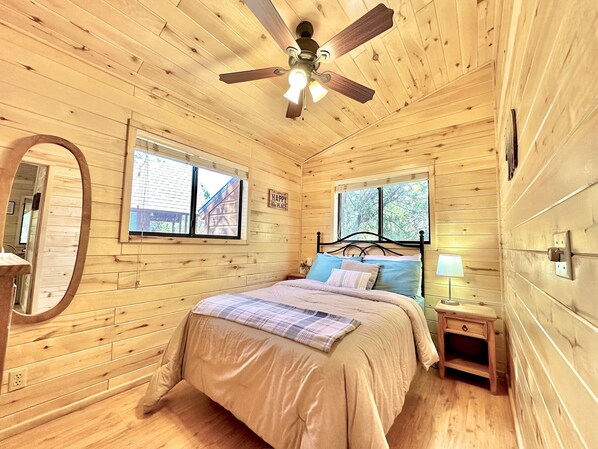 2 habitaciones, cuna de viaje, wifi gratis y ropa de cama