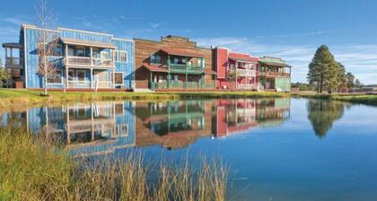 Pet friendly, Mountain Gem, with a Spa!