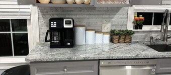 Cute North End Retreat