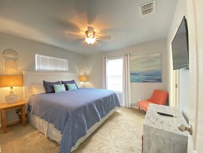 3 habitaciones, escritorio, tabla de planchar con plancha y wifi gratis
