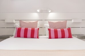 3 bedrooms, iron/ironing board, WiFi, bed sheets - With jacuzzi, sea view - Casa da Quinta Grande (Quinta Grande)