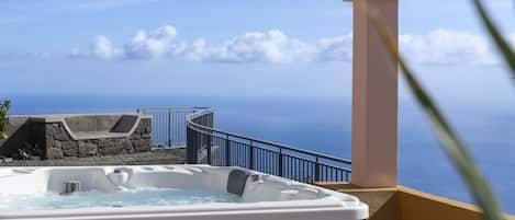 室外 SPA 浴缸