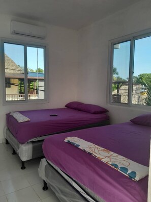 2 bedrooms - Bungalows Familiares capacidad 8-10 y 12 personas (Monterrico)