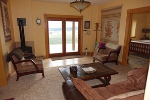 Interior - Breathtaking Views Close to Yellowstone (Island Park)