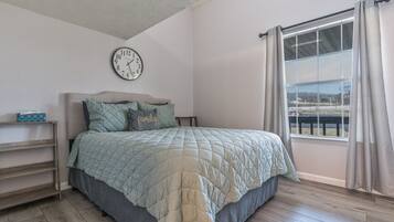 2 bedrooms, WiFi, bed sheets