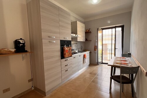 geräumige und komfortable Wohnung in der Nähe des Meeres