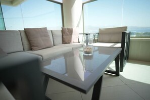 TV - Mamad Red Sea View Apartment (Eilat)