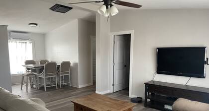 SEVEN National Parks w/in 2 hrs. Come EXPLORE. Come PLAY. Come RELAX...REPEAT!!!