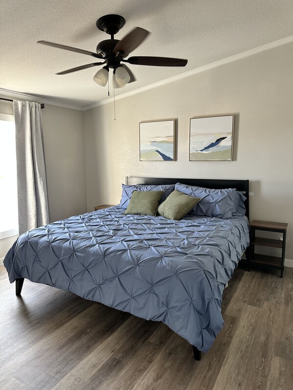 3 chambres, lit parapluie, Wi-Fi gratuit, draps fournis