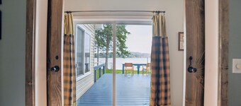 Vaughn Lake Escape: Ice Fishing, Snowmobiling & Fireside Relaxation – Winter at Vaughn Lake!