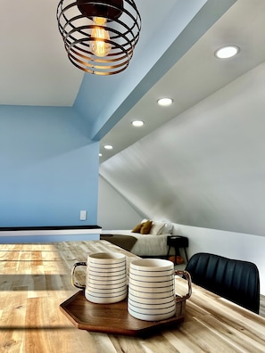 Comfort Duplex | Living area - Sky parlor with river view (Aurora)
