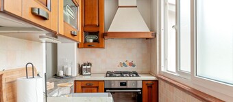 Apartamento 'Cozy Retreat In Coastal Livorno' con Wi-Fi