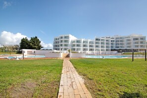 Exterior - Apartment 'Prainha Paradise - Algarve' with Shared Pool, Wi-Fi and Air Conditioning (Alvor)