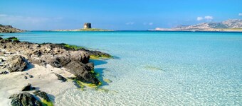 Apartment 'Appartamento Libio Porto Torres' with Balcony, Wi-Fi and Air Conditioning